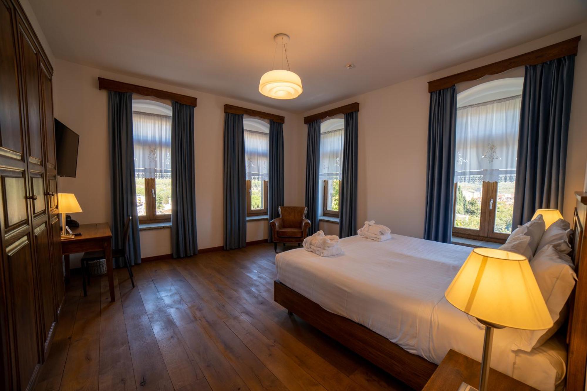 Villa Përmet Szoba fotó